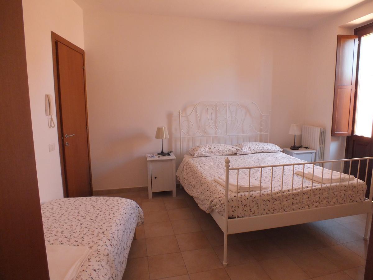 Il Torrione Bed & Breakfast Iesi Ngoại thất bức ảnh